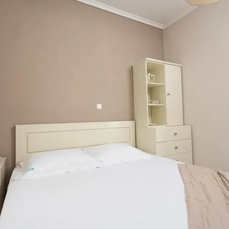 Eleni Apartment