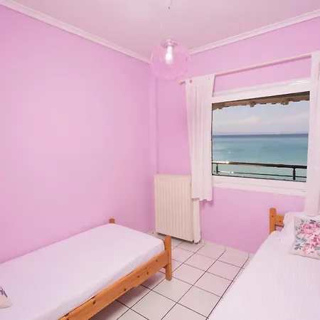 Eleni Apartment *
