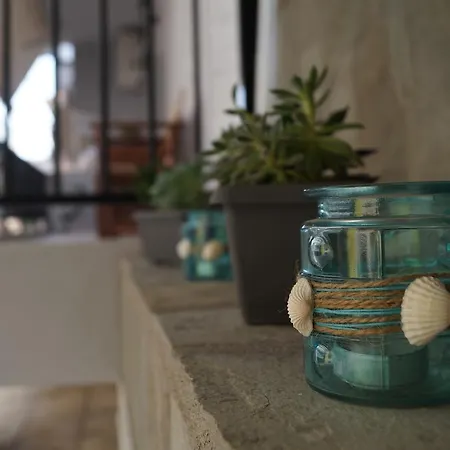 Eleni Daire Pefkochori